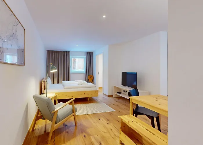 Gipfelwerk * Γκάρμις-Παρτενκίρχεν